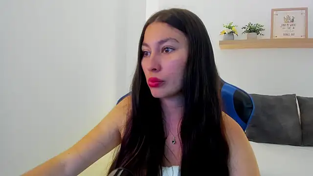 bella_99_ live cam preview