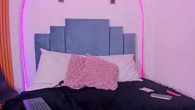 pamela_scott069