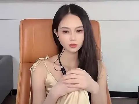yiyi-uu