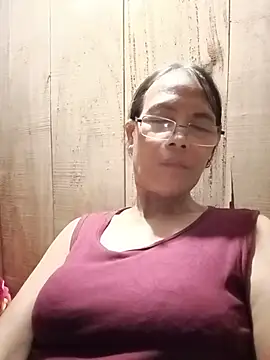 toyo_668 live cam on StripChat