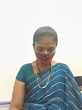 Tamil_Yalini12