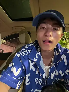 lovekiss888