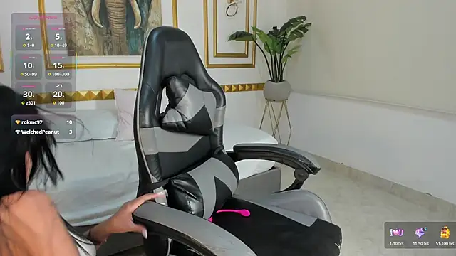 lana_blue_