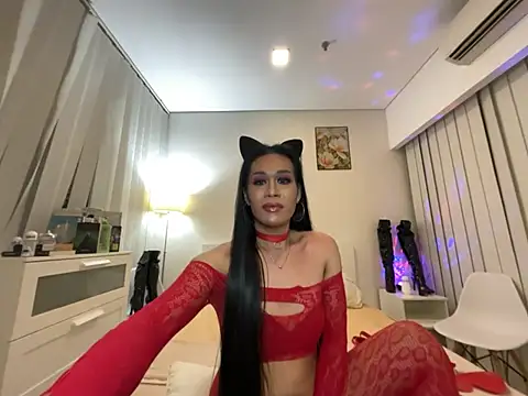 Model: MistressViper28