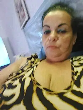 IvettkeXXX webcam