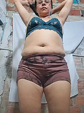 Sweet-Hot-Sucking webcam