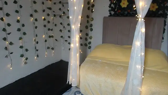 anahi_333