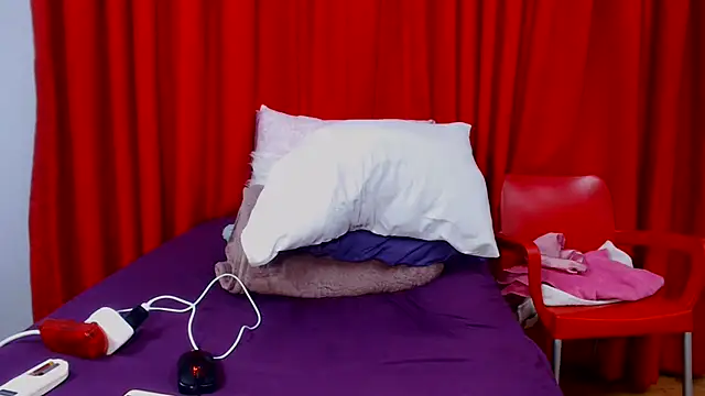 SexyBustyBoobs