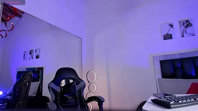 maxpower830 live cam on StripChat