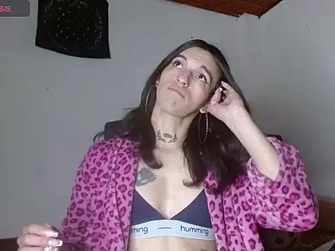 Scarlett_crastrawberry