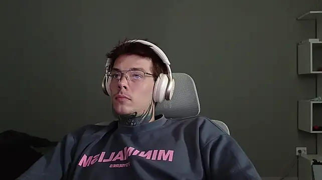 DENIS_HERE