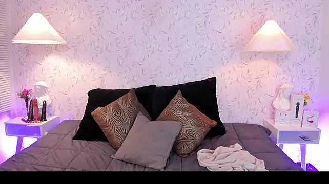 Natasha_Brm