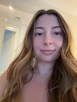 curvyflawless webcam