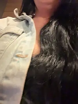 Tisha_Busty