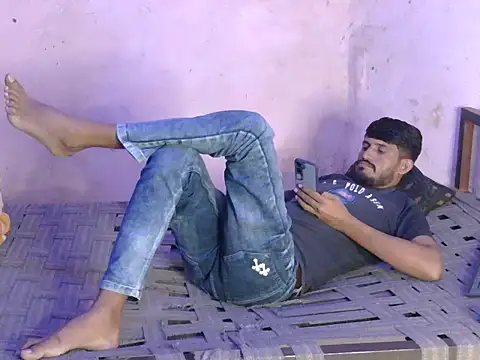 Yuvi_hot