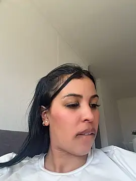 Valerie-S