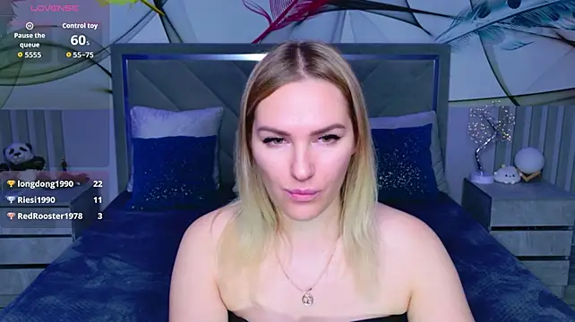 EvaAlisaXO