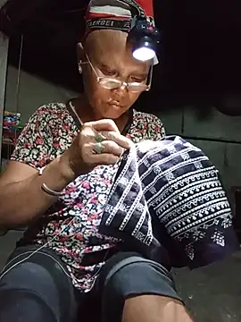 Tit99a