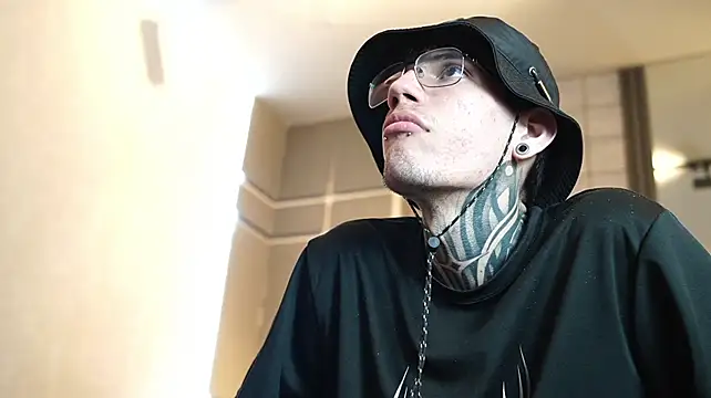 David__Huge