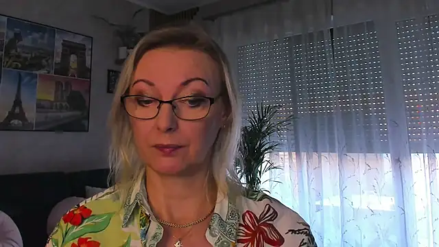 vanessa_chat