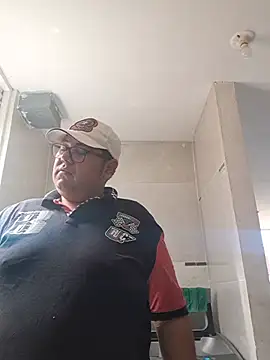Elgatoloco11 live sex cam