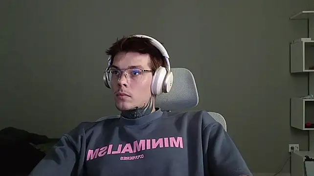 DENIS_HERE
