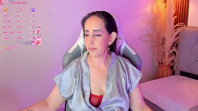 Jadde_hamad live cam on StripChat