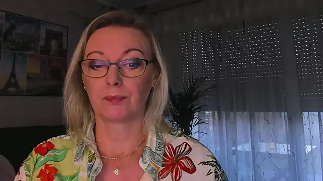 vanessa_chat