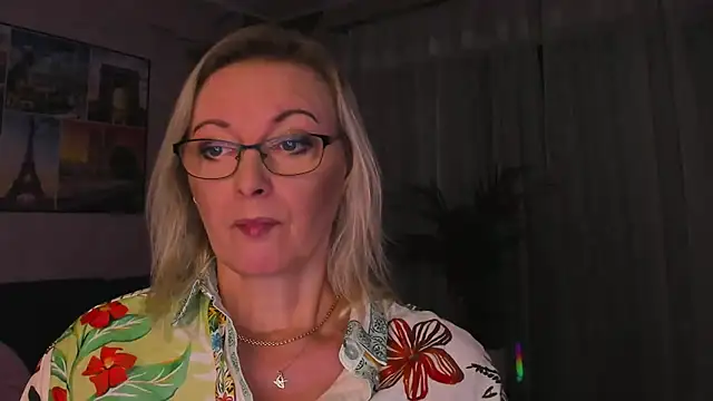 vanessa_chat live cam preview