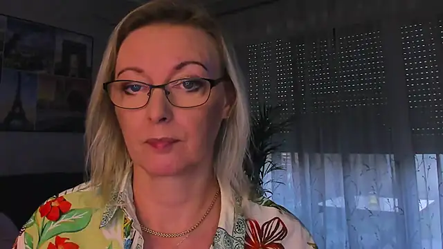 vanessa_chat