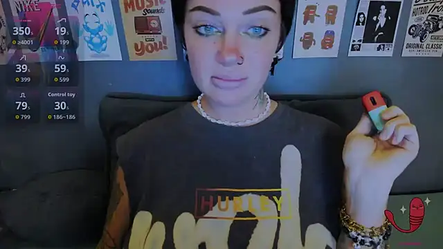 EllieOz