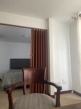 Taniabonet live cam preview