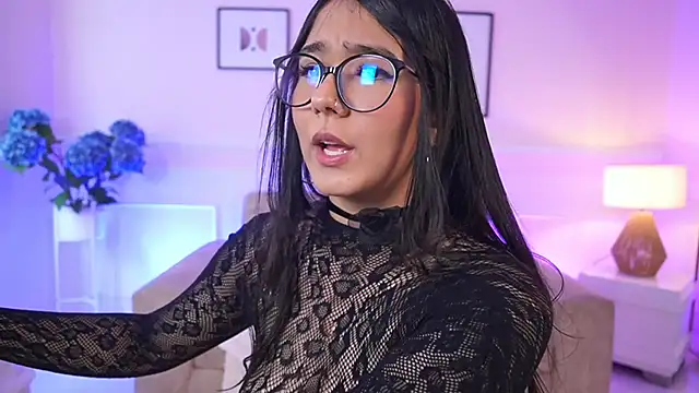 VioletJoness_
