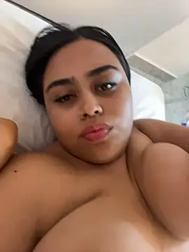 MiaLane3