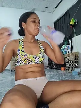 AstridMonroee