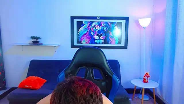 alexcum_18