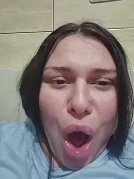 6Alicee69