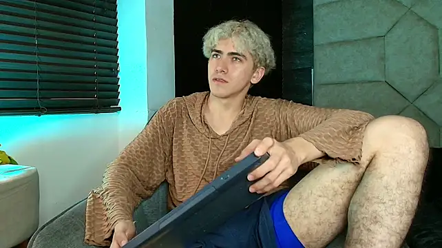 Tyler_Mcrey webcam