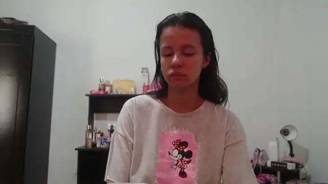 nathaly_jones_ live cam on StripChat