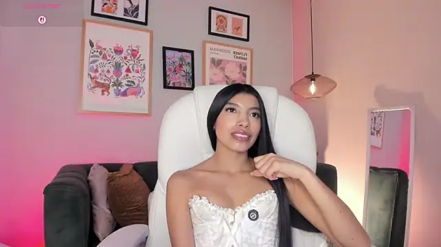 Tiffany_Low