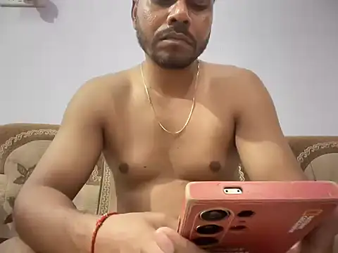 Raaz_5690