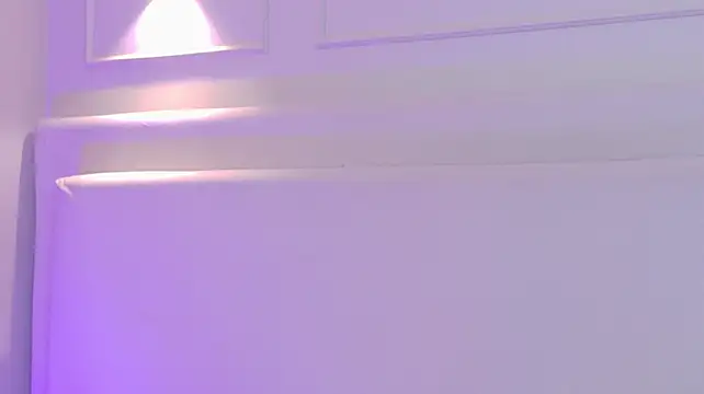 naomiklarc (F teen) - spank ass x5