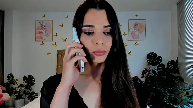 bella_grego live cam on StripChat