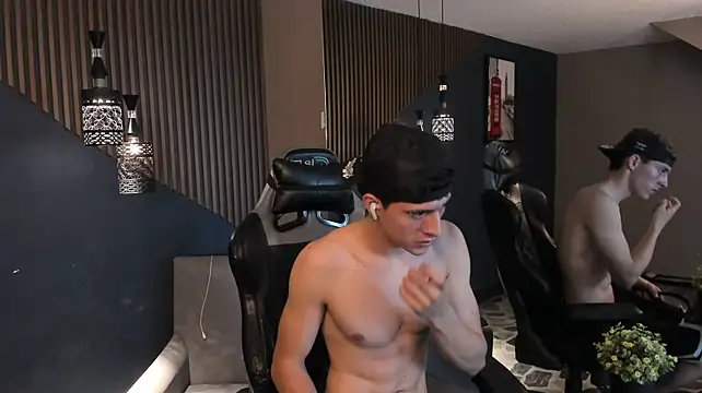 TheGhostforeeonss live cam on StripChat