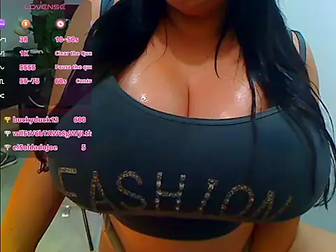 SexyLindaBig
