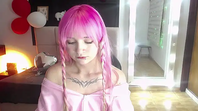 _Charlotte_Collins_ webcam
