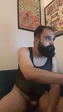 thatbearddude (M young) - Sprit on dick