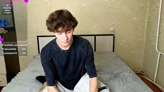 liam_winss (M twink) - hard dick