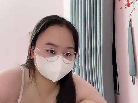 Nhungnhung201 webcam