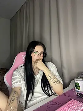 DarkAlice